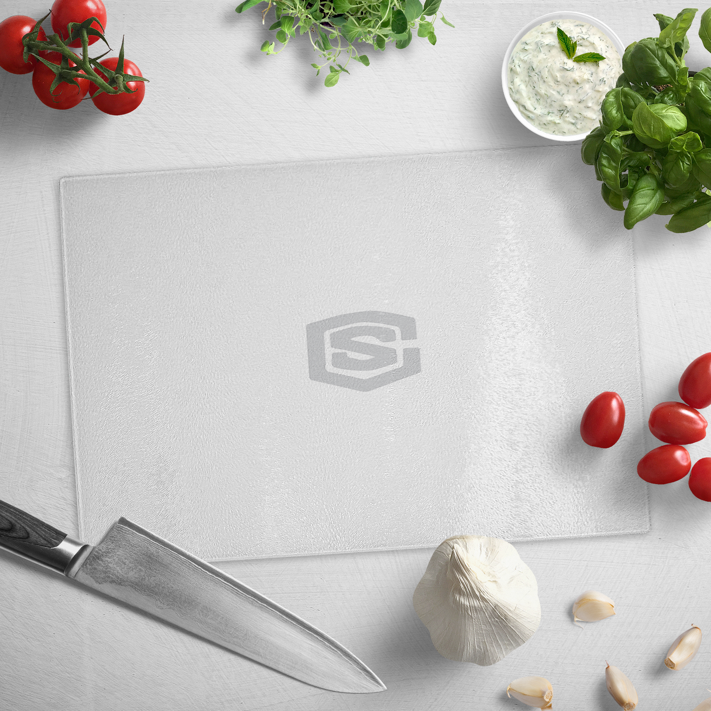 Glass cutting board WITH SILIVER LOGO
