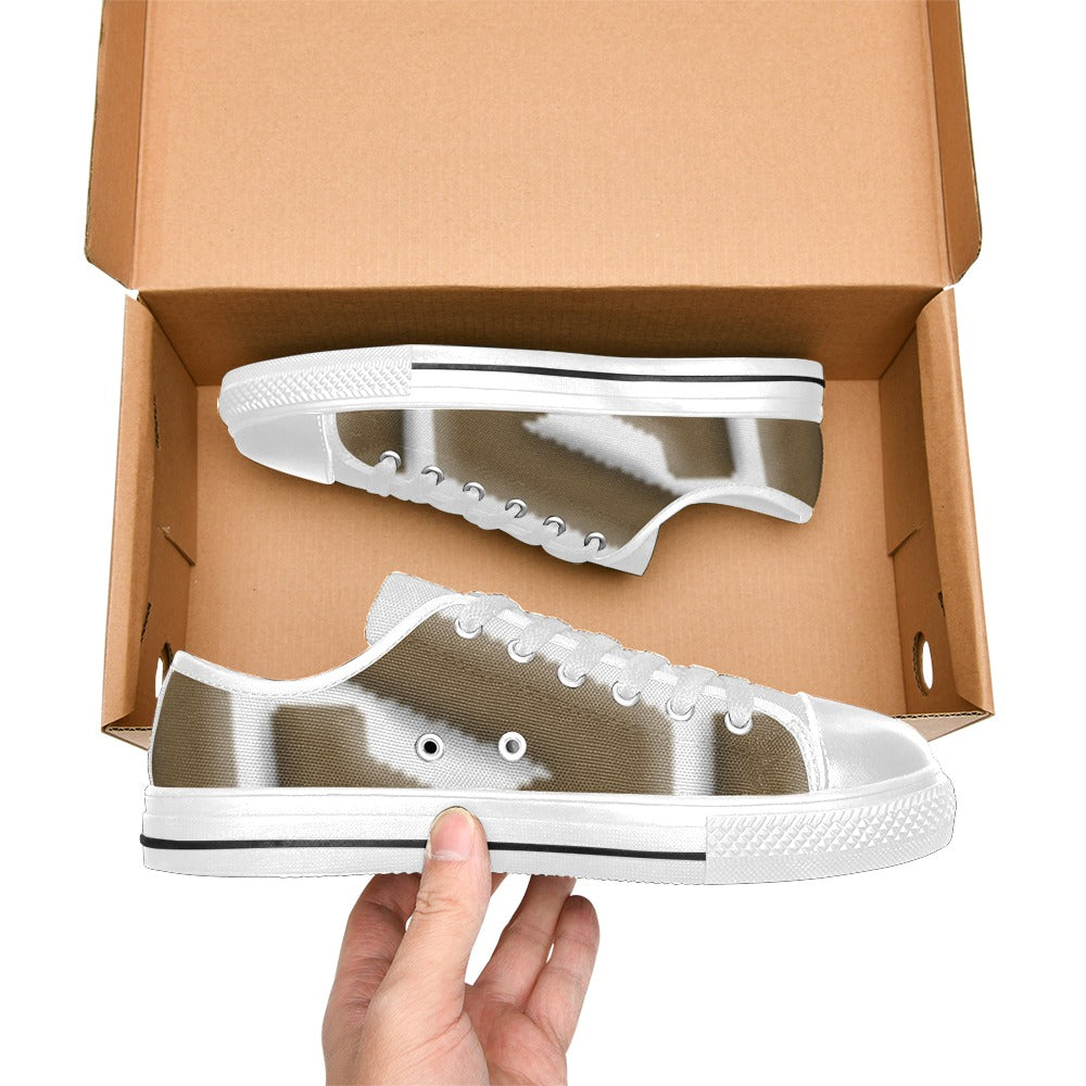 brown Logo Men's Classic Canvas Shoes (Model 018)