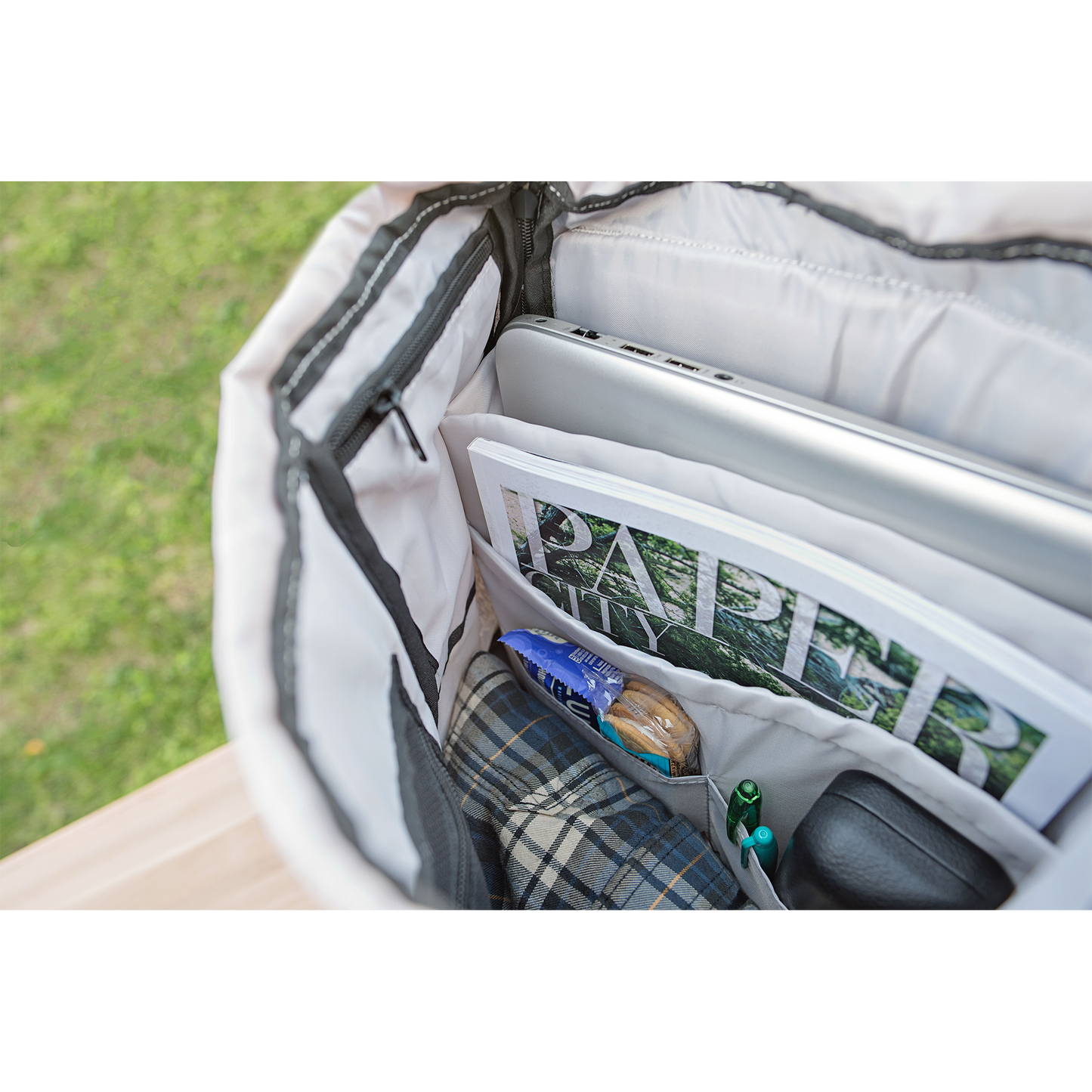 GRAY PENRYN BACKPACK GRAY LOGO