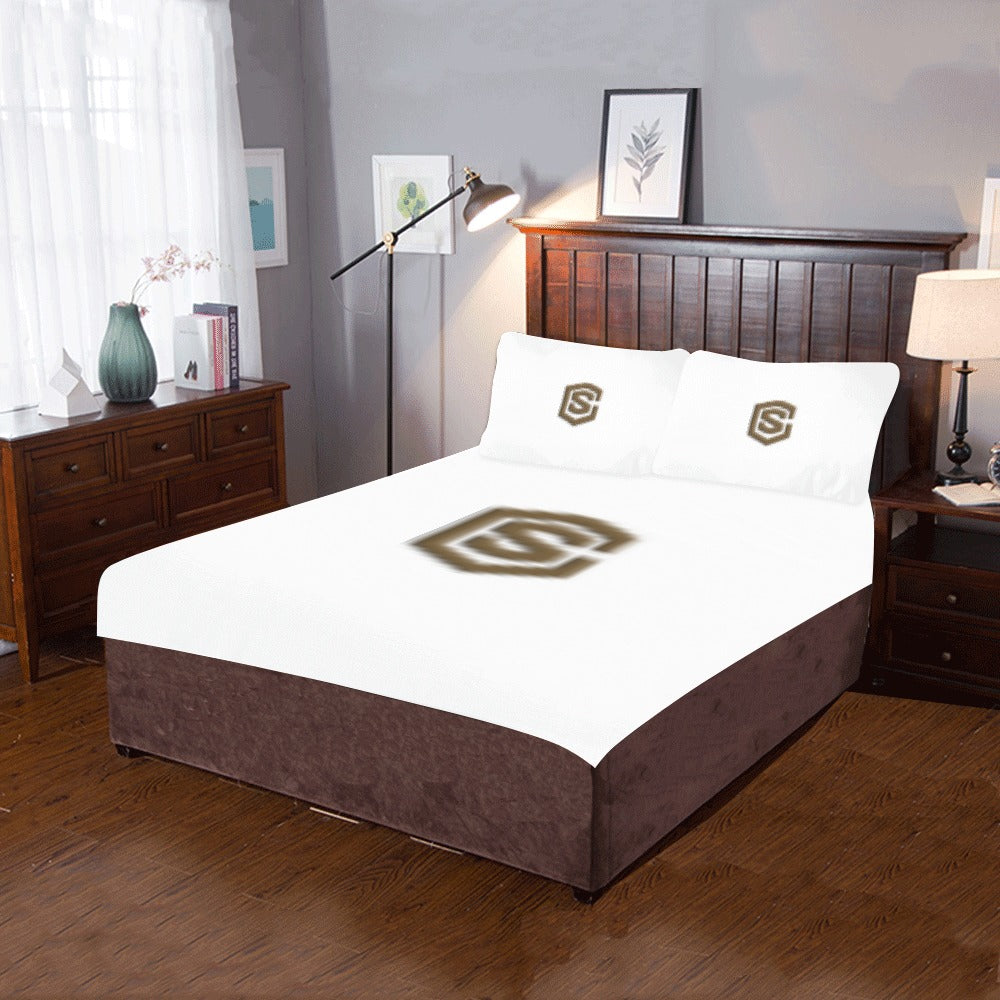 White 3-Piece Bedding Set (1 Duvet Cover 86"x70"; 2 Pillowcases 20"x30")(One Side) with Brown Logo 3-Piece Bedding Set (1 Duvet Cover 86"x70"; 2 Pillowcases 20"x30")(One Side)